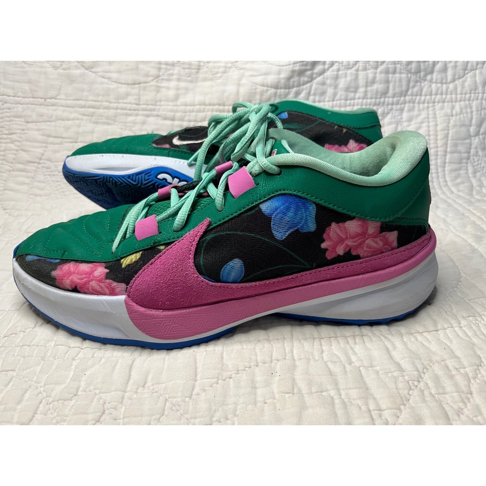 Nike Zoom Freak 4 Floral Green Pink Basketball Shoes Sizes: Mens 8 Women 9.5